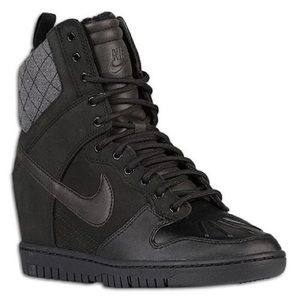 Nike Sky High Sneakerboot Size 6